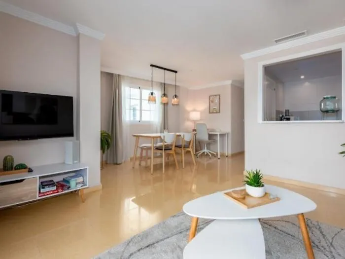 Apartment Stylish Spacious Apt, Comfy Pool Prime Location Marbella