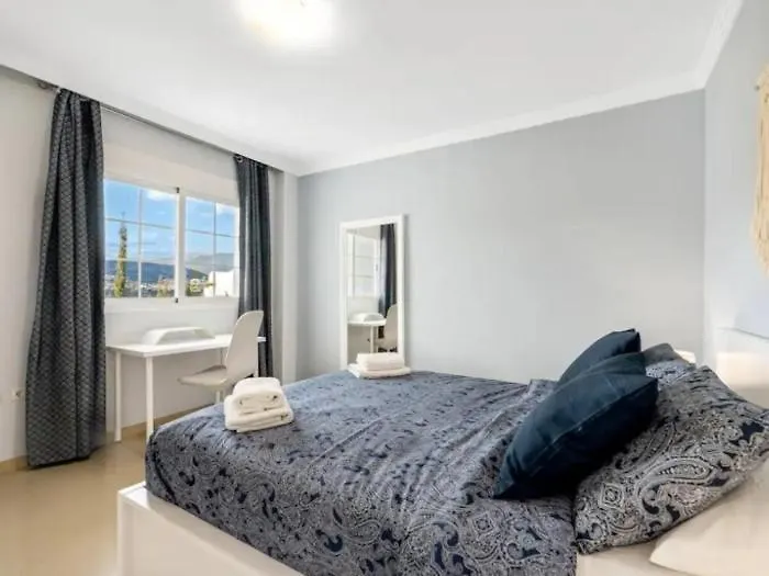Apartment Stylish Spacious Apt, Comfy Pool Prime Location Marbella Spain