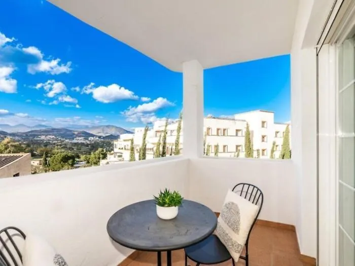 Apartment Stylish Spacious Apt, Comfy Pool Prime Location Marbella Spain